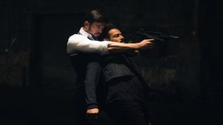 ‘En Brazos de un Asesino’ Review: Telenovela Hunk William Levy Turns Off the Charm in Awkward Thriller