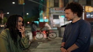 ‘High Fidelity’ Teaser: Zoe Kravitz Dramatically Reenacts the Ending of ‘Braveheart’ (Video)
