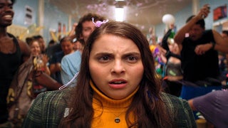 Beanie Feldstein on Golden Globe Nomination for ‘Booksmart’: ‘I Get to Represent This Movie I Love’
