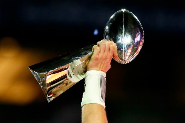 Lombardi Trophy - Super Bowl