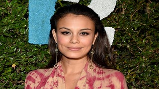 ‘The Baker and the Beauty’ Star Nathalie Kelley Gets Emotional Talking About Australian Wildfires: ‘Let’s Wake Up, Please’