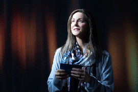 ‘My Name Is Lucy Barton’ Broadway Review: Laura Linney Shines in Bringing Elizabeth Strout’s Novel to Life