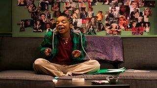 ‘All the Natalie Portmans’ Theater Review: The Oscar Winner Fuels a Teenager’s Fantasies