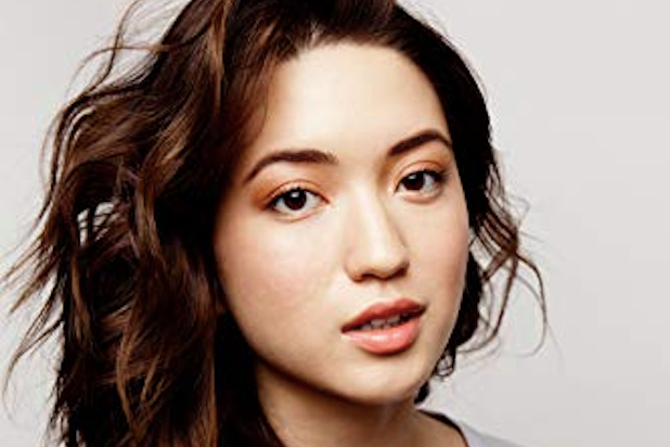 'The Flash' Alum Reina Hardesty to Star on CW's First Daughter Drama