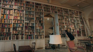 ‘The Booksellers’ Film Review: Cinematic Ode to Bibliophiles Everywhere Offers a Loving, Literary Tour of New York