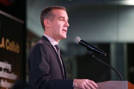 Los Angeles County Declares Emergency Following 6 New Cases of Coronavirus