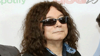 Alan Merrill, Rock Musician Who Co-Wrote ‘I Love Rock ‘n’ Roll,’ Dies at 69 of Coronavirus