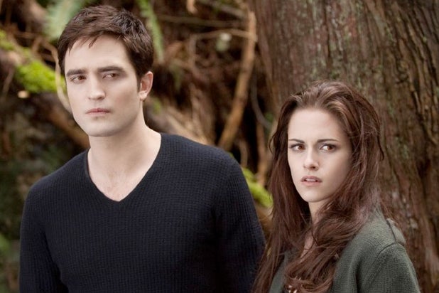 twilight saga breaking dawn part 2