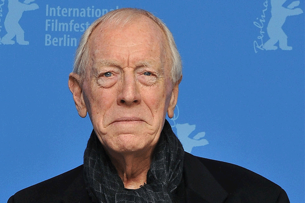 ‘Legendary’ Actor Max von Sydow Remembered by Mia Farrow, Seth Meyers and More