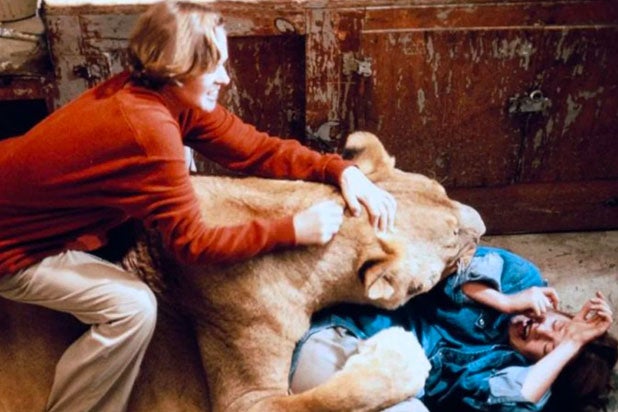 Roar Melanie Griffith Tippi Hedren Roar Melanie Griffith Tippi Hedren