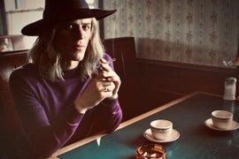 ‘Stardust’ Film Review: Does This Story of the Young David Bowie Ring True?