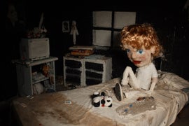 ‘The Wolf House’ Film Review: Chilean Animated Film Depicts a Mind-Blowing Haunted House