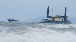 ‘Bering Sea Gold’ Sneak Peek: ‘This Is The End of the Myrtle Irene’ (Exclusive Video)