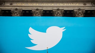 Twitter Adds Voice Recording Tweet Feature to iPhone Apps