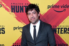 How ‘Hunters’ Director Alfonso Gomez-Rejon Found a Personal Connection in Story of Nazi Hunters