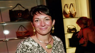 Ghislaine Maxwell Wrapped Her Cellphone in Tin Foil to ‘Evade Detection,’ Government Says
