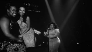 Amber Riley Sings Emotional Tribute to ‘Glee’ Co-Star Naya Rivera on ‘Jimmy Kimmel Live!’ (Video)