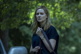 ‘Ozark’ Star Laura Linney on How RuPaul Was a Big Help During ‘Demanding’ Season 3 Shoot