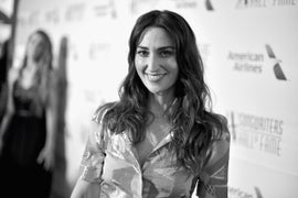 Sara Bareilles to Star in Tina Fey-Produced Pop Star Comedy ‘Girls5eva’ at Peacock