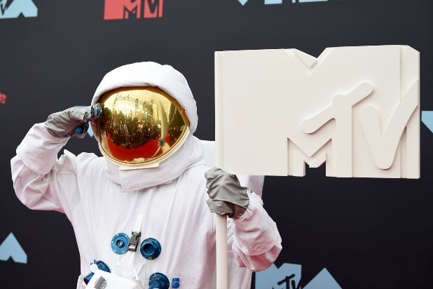 VMA Moon Man