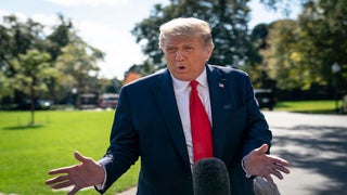 Trump Falsely Suggests He’s Won the Nobel Peace Prize – With the Wrong Medal