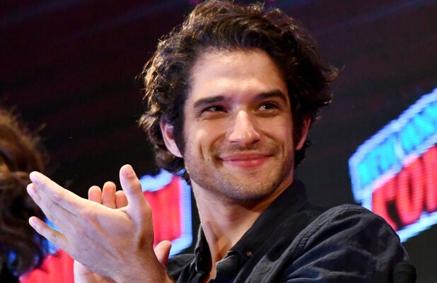 618px x 400px - Teen Wolf' Star Tyler Posey Debuts on OnlyFans With Nude Song