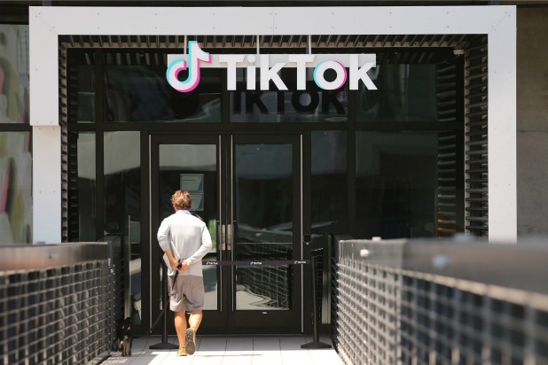 TikTok Owner ByteDance Wants Court to Reject Trump’s App Store Ban thumbnail