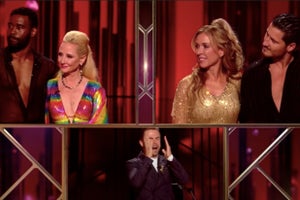 'Dancing With the Stars' Awkwardly Puts Wrong Couple in Bottom Two: 'There's Been an Error' (Video)