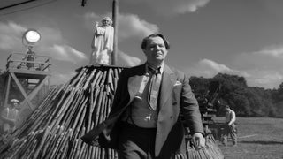 ‘Mank’ Fact Check: Did Herman Mankiewicz Really Help 100 People Escape Nazi Germany?