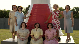 ‘The Right Stuff’ Fact Check: Did Mrs Carpenter Wear a Floral Dress to the Photo Shoot?