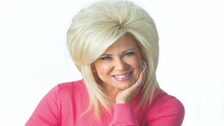 Long Island Medium on Reading Strangers Mid-Pandemic: ‘Mask or No Mask, Spirit Can Still Communicate’