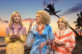‘SNL’: Adele Can’t Stop Cracking Up at Kate McKinnon Saying ‘Tribesmen’ (Video)