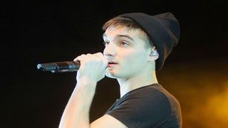 The Wanted Singer Tom Parker Diagnosed With Inoperable Brain Tumor