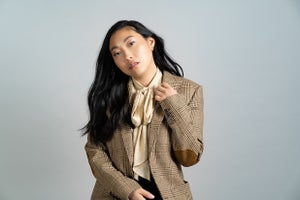 Awkwafina Swan Song