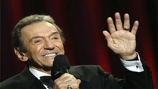 Norm Crosby, Comedian Known as ‘Mr. Malaprop,’ Dies at 93