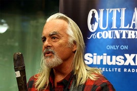 Hal Ketchum, ‘Small Town Saturday Night’ Singer, Dies at 67
