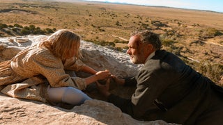 ‘News of the World’ Film Review: Tom Hanks Plays a Searcher Who Reads the Legends in Old-School Western