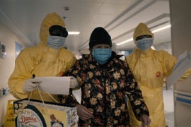 How the ’76 Days’ Filmmakers Found the Personal Stories in a Pandemic