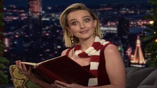 ‘SNL’s’ Chloe Fineman Reads ‘Twas the Night Before Christmas’ as Drew Barrymore, Timothée Chalamet (Video)