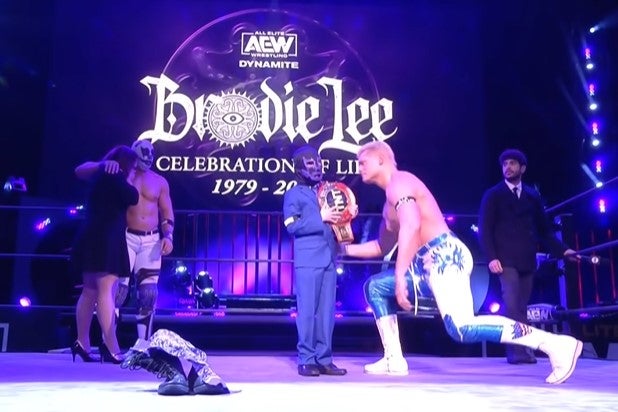Brodie Lee Jr Named TNT Champion for Life During Tribute to His Father - Vimarsana News