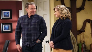 ‘Last Man Standing’: Mike Has a Very Big Surprise for Vanessa – Which Mandy Immediately Ruins (Exclusive Video)