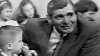 Sonny Fox, Pioneering Host of Children’s Show ‘Wonderama’, Dies at 95 of COVID-19