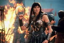 Xena KOs Hercules: Lucy Lawless Smacks Kevin Sorbo Down Over ‘Antifa’ Conspiracy Theory