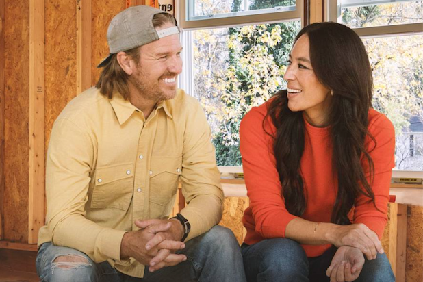 Fixer Upper Welcome Home Chip Joanna Gaines