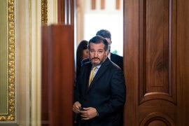 Ted Cruz Uses His Daughters as Excuse for Cancun Trip Amid Texas Power Outage