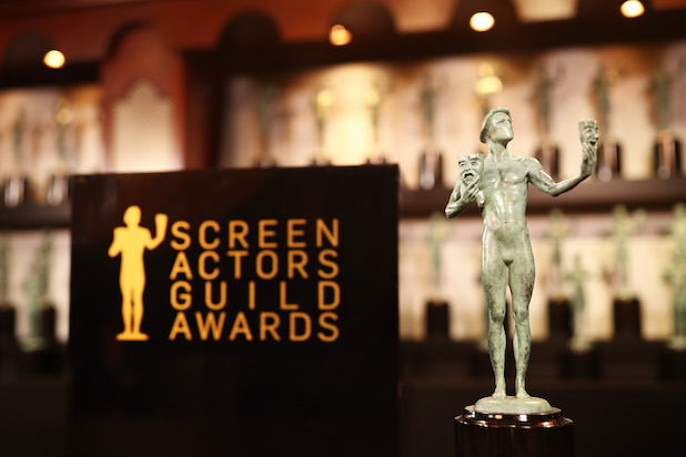 2021 SAG Awards: Bill Camp (The Queen's Gambit) finally gets his