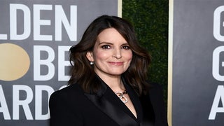 Tina Fey Opens Golden Globes Monologue With Dig at HFPA’s ‘No Black Journalists’ (Video)