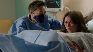 ‘9-1-1’: Maddie Goes Into Labor During Her Shift in First Look at Season 4’s Spring Premiere (Video)