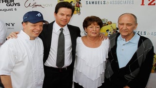 Alma Wahlberg, Star of ‘Wahlburgers’ and Mom to Mark and Donnie, Dies at 78