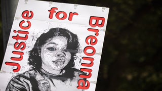 Louisville Cop in Raid That Killed Breonna Taylor Lands a Book Deal